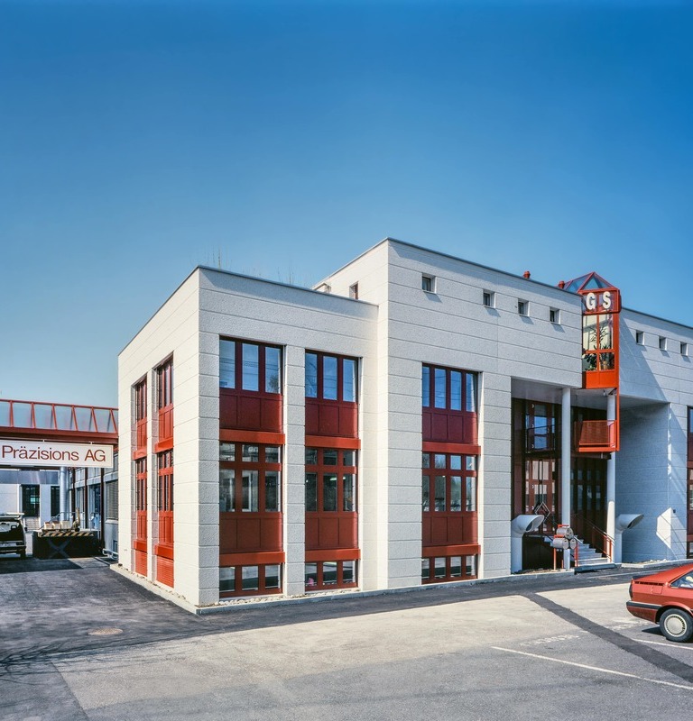 View of GS building captured in 1989.