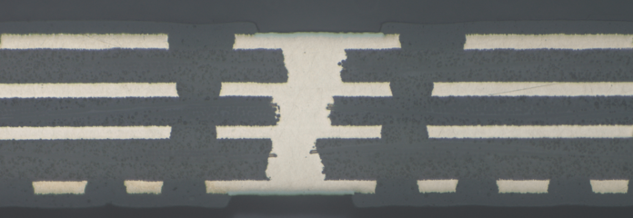 Microsection of a 4-layer rigid PCB with 30 micrometers thin dielectric thickness.