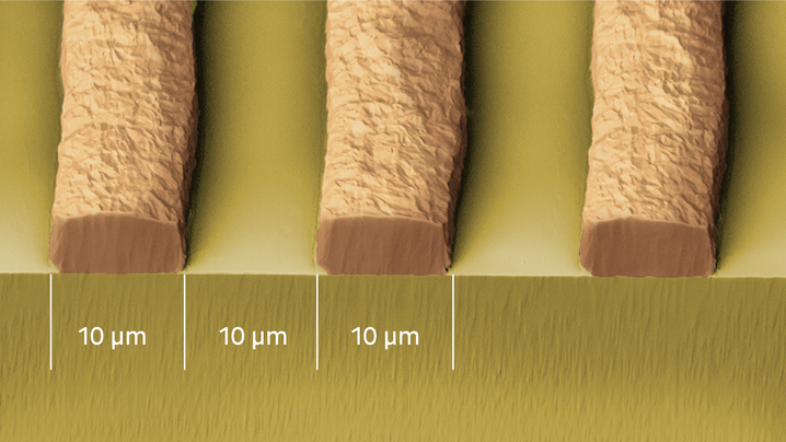 Microsection of SAP flex PCB with 10 micrometers lines and spaces